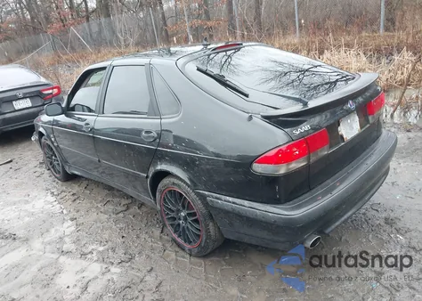 2002 Saab 9-3 Se z USA, uszkodzony, nr VIN YS3DF58K322013523